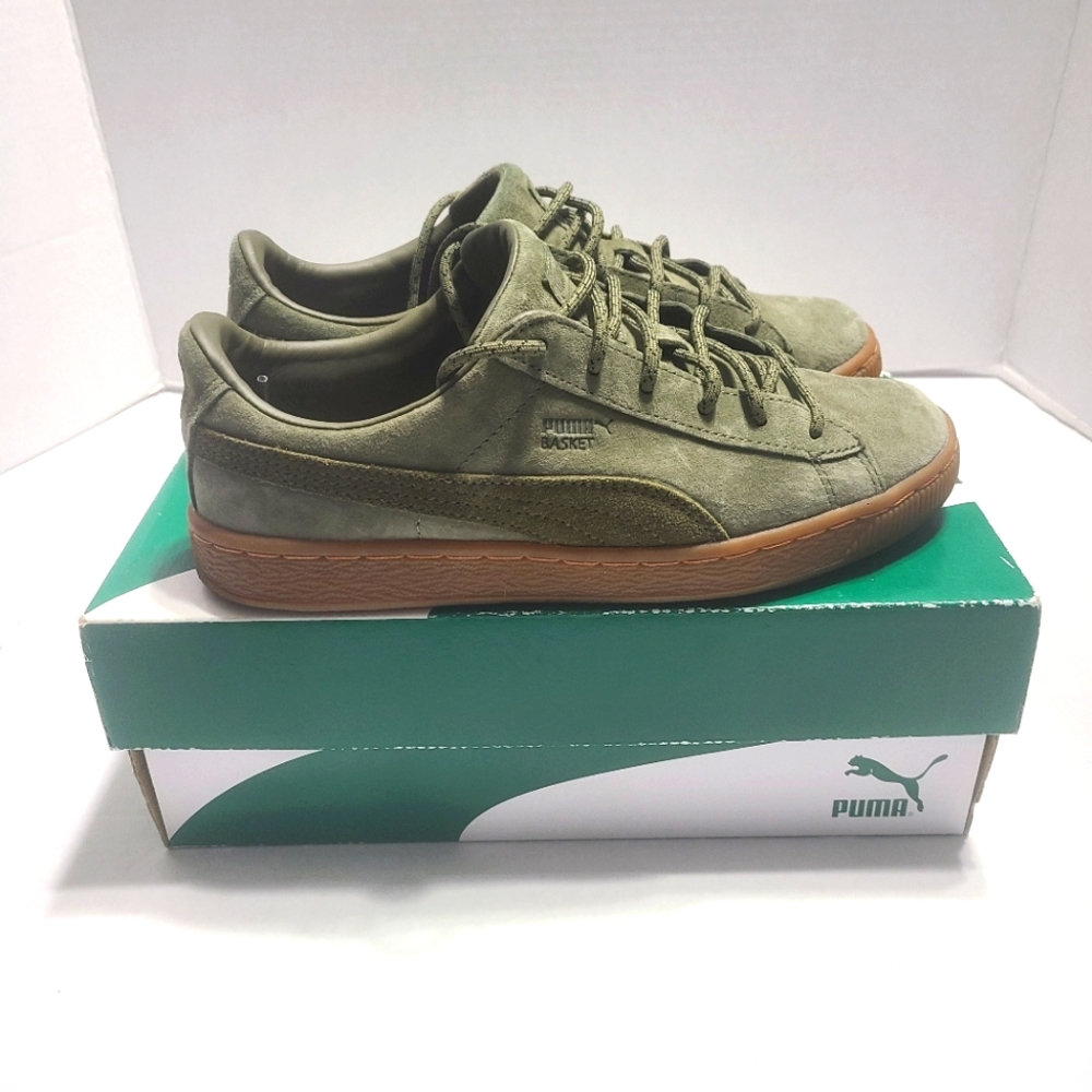 Burnt Olive Puma Suede Classic Sneakers Size 6 junior with box